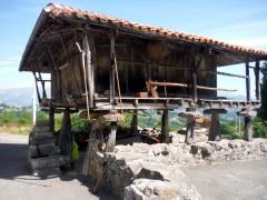 Horreo Casa rural El Andrinal Cangas de Onis